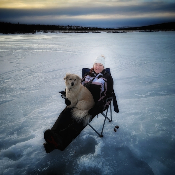 Meet your Posher, Cindy - Picture 1 of 1